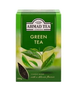 Verpakking van Ahmad biologische groene thee, bron van antioxidanten. 500g klassiek blend met delicate smaak.