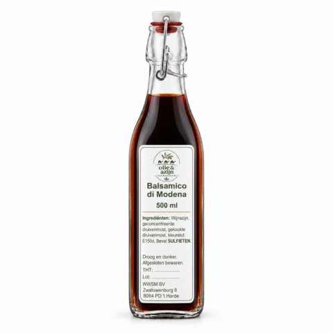 balsamico di modena 500 ml in beugelfles met smal Olie & Azijnkaravaan-etiket – representatieve illustratie