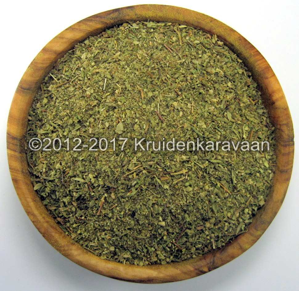 Biefstukkruiden - kruiden voor de perfecte biefstuk - Kruidenkaravaan - Olie & Azijn Karavaan Houten kom gevuld met bbq kruidenmix voor biefstuk, ideaal voor perfecte biefstukkruiden bij het grillen.