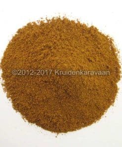 Khorma Currypoeder – Mild, los kruid op witte ondergrond. Ideaal voor wie kruiden kopen wil online.