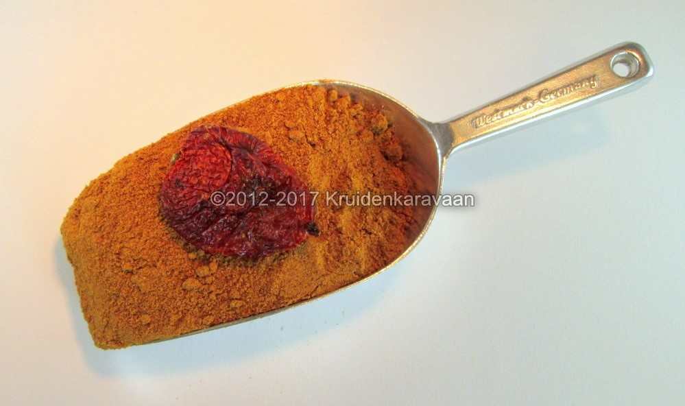 Habanero Red Savina gemalen - extreem hete Caribische chilipeper online kopen - Olie & Azijn Karavaan Habanero Red Savina gemalen chilipoeder met gedroogde rode peper